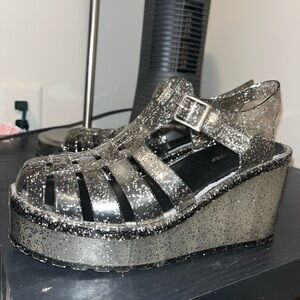 Jelly shoes